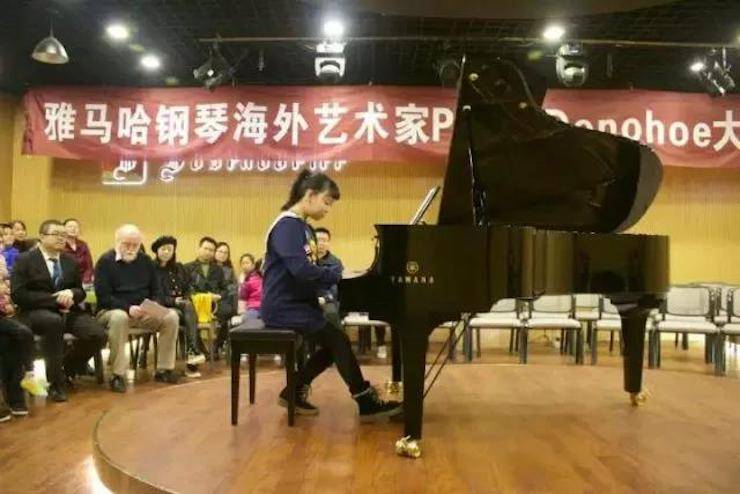 【回顾】果博海外艺术家Peter Donohoe成都雅音大师班讲座活动圆满落幕！