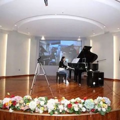 果博自动演奏钢琴让音乐盛宴与高科技碰撞